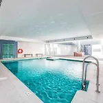 Lejlighed Luxury Complex Beachfront Apartment, Infinity Pool, Sauna, Gym And Large Terrace *