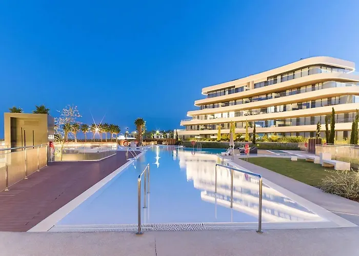 Apartment Luxury Complex Beachfront Apartment, Infinity Pool, Sauna, Gym And Large Terrace Torremolinos