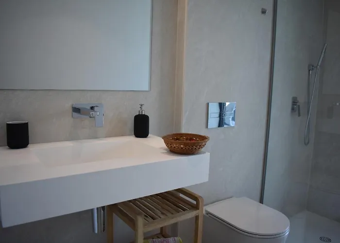 公寓 Luxury Complex Beachfront Apartment, Infinity Pool, Sauna, Gym And Large Terrace 托雷莫利诺斯